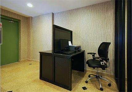 Quality Inn Jamaica Airtrain Nueva York Exterior foto